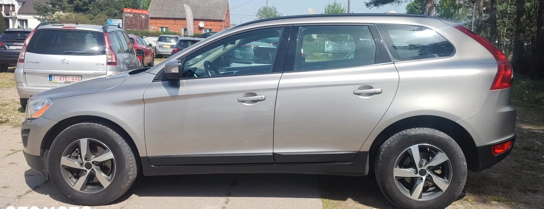Volvo XC 60 cena 43900 przebieg: 307092, rok produkcji 2011 z Pińczów małe 92